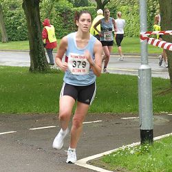 Sam Pelham finishing the 2007 Alton 10