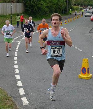 Tim Cimmins running in 2010 Alton 10