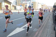 Sarah Hill running in the 2013 London Marathon