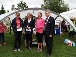 2015 Alice Holt ladies team winners Haslemere Borders AC being presented with their trophies by Andrew Lodge