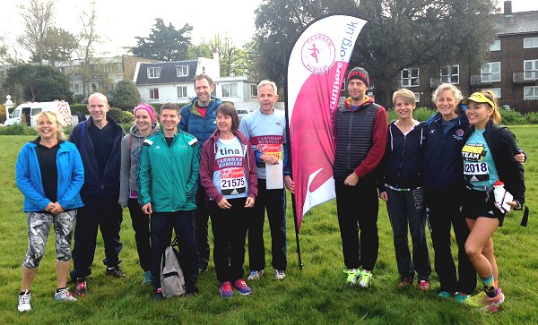 Farnham Runners group before the start of the 2016 London Marathon