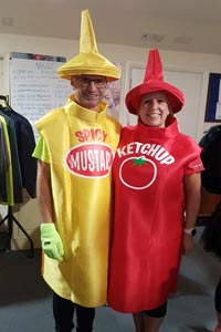 Runners dressed as mustard and ketchup pots