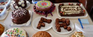 Farnham Runners themed cakes on display