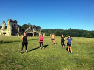 Runners on Covid training run at Waverley Abbey