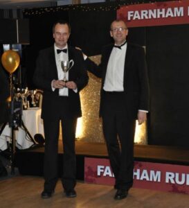 Steve Kitney presenting a trophy at 2012 Annual Awrads Dinner