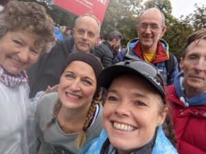 Selfie of Linda Tyler, Sarah McCulloch, Jane Probett, Back, Supporters Craig Tate-Grimes, Damien Probett and Keith Marshall after the the 2021 London Marathon