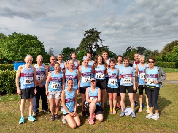 Farnham Runners before the 2022 Netley 10km