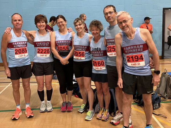 The Farnham Runners group before the 2022 Solent Half Marathon