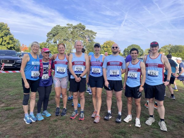 Farnham Runners group before the start of the 2025 Farnham Pilgrim half marathon
