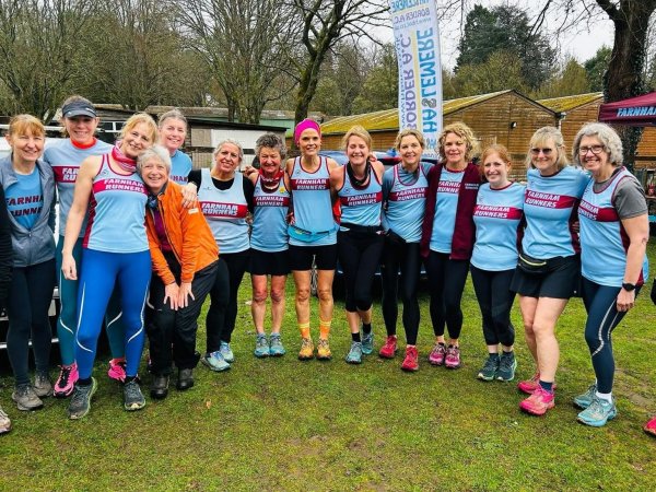 Farnham Runners ladies group photo before the 2026 SXCL race in the Bourne Woods in Farnham